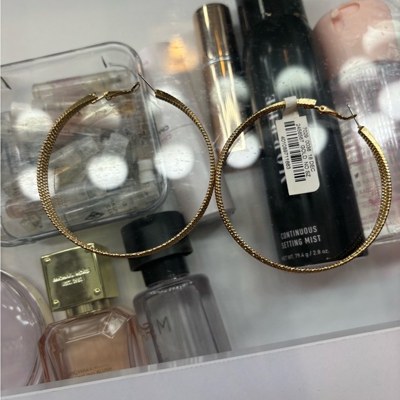 Hoop earrings - Picture 2 of 4